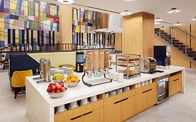 Home2 Suites By Hilton New York Times Square